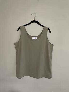 Chico’s Basic Tank Top Taupe Sleeveless Stretch Layering Top Size 3 XL